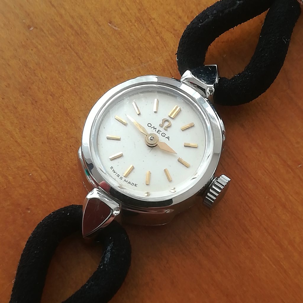 OMEGA vintage ladies watch