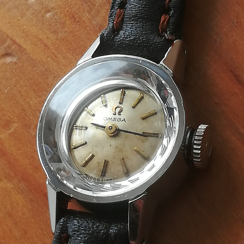 OMEGA vintage ladies watch