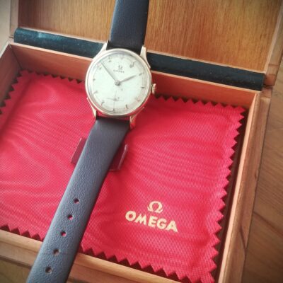 14k gold OMEGA vintage watch, 1947, working and serviced